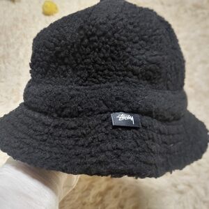 Stussy Sherpa Fleece Bell Bucket Hat